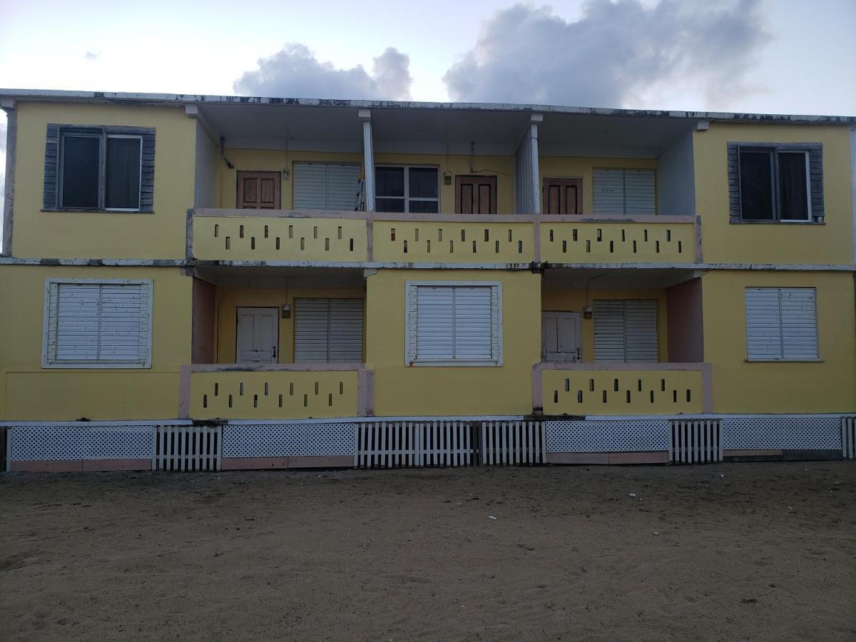 Pal's On The - Dangriga, Belize Hotel 4*