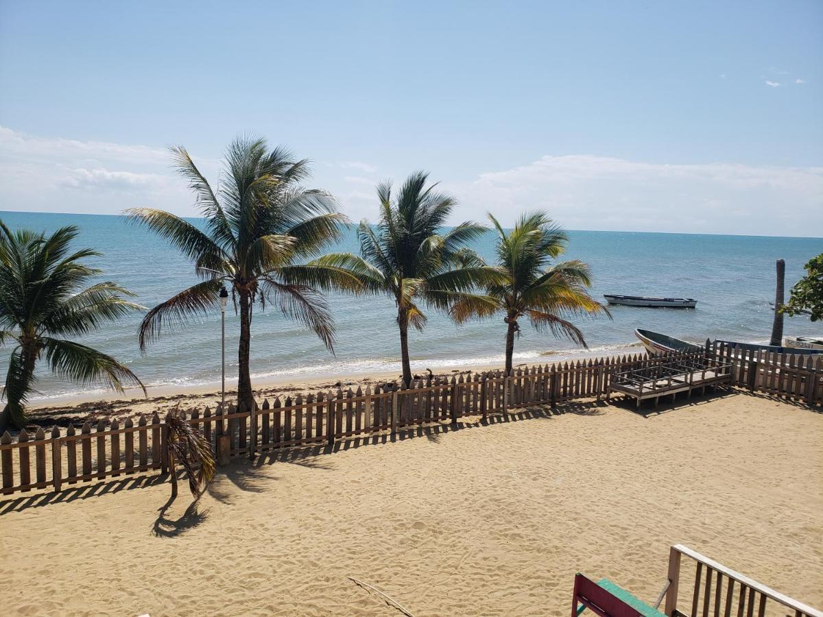 Hotel Pal's On The - Dangriga, Belize 4*