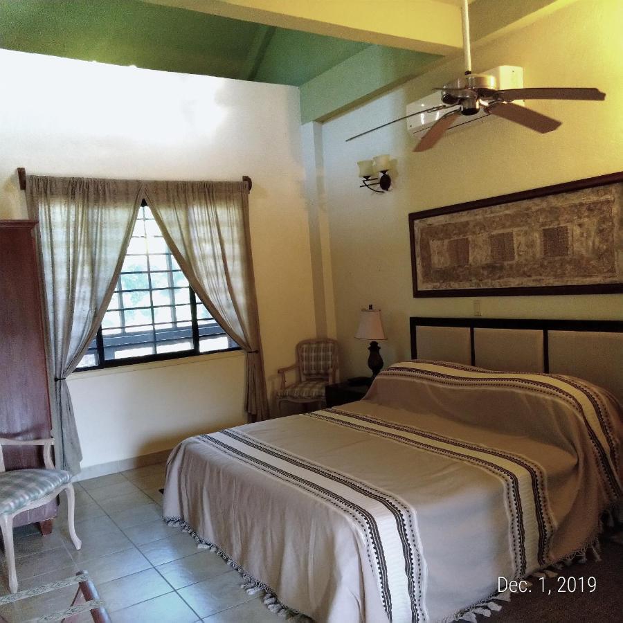 Bayshore Bijou Suites Guest house *