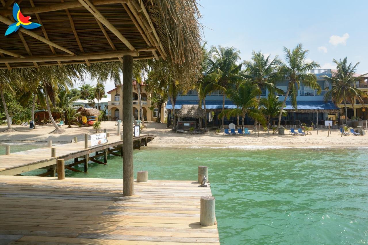 Hotel Parrot Cove 4*