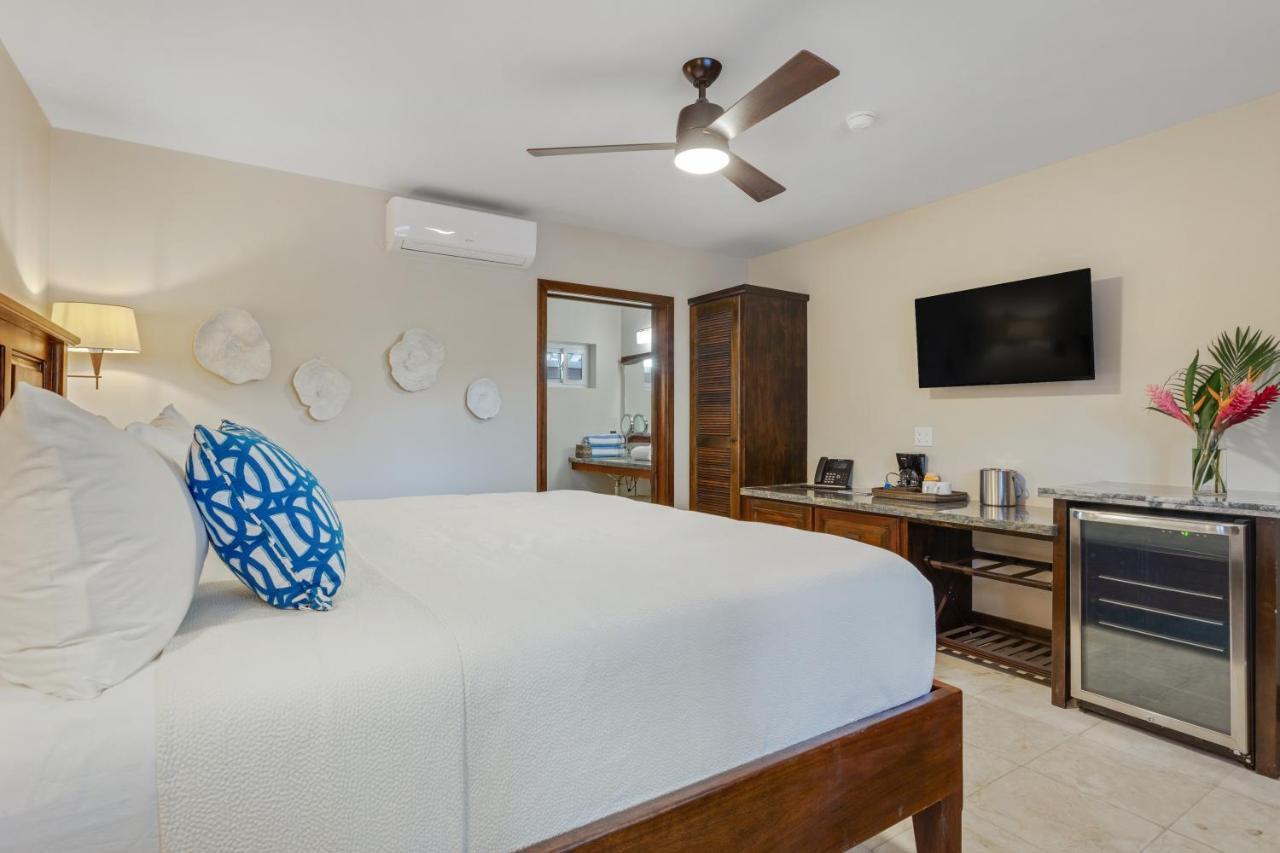 Sirenian Bay Resort