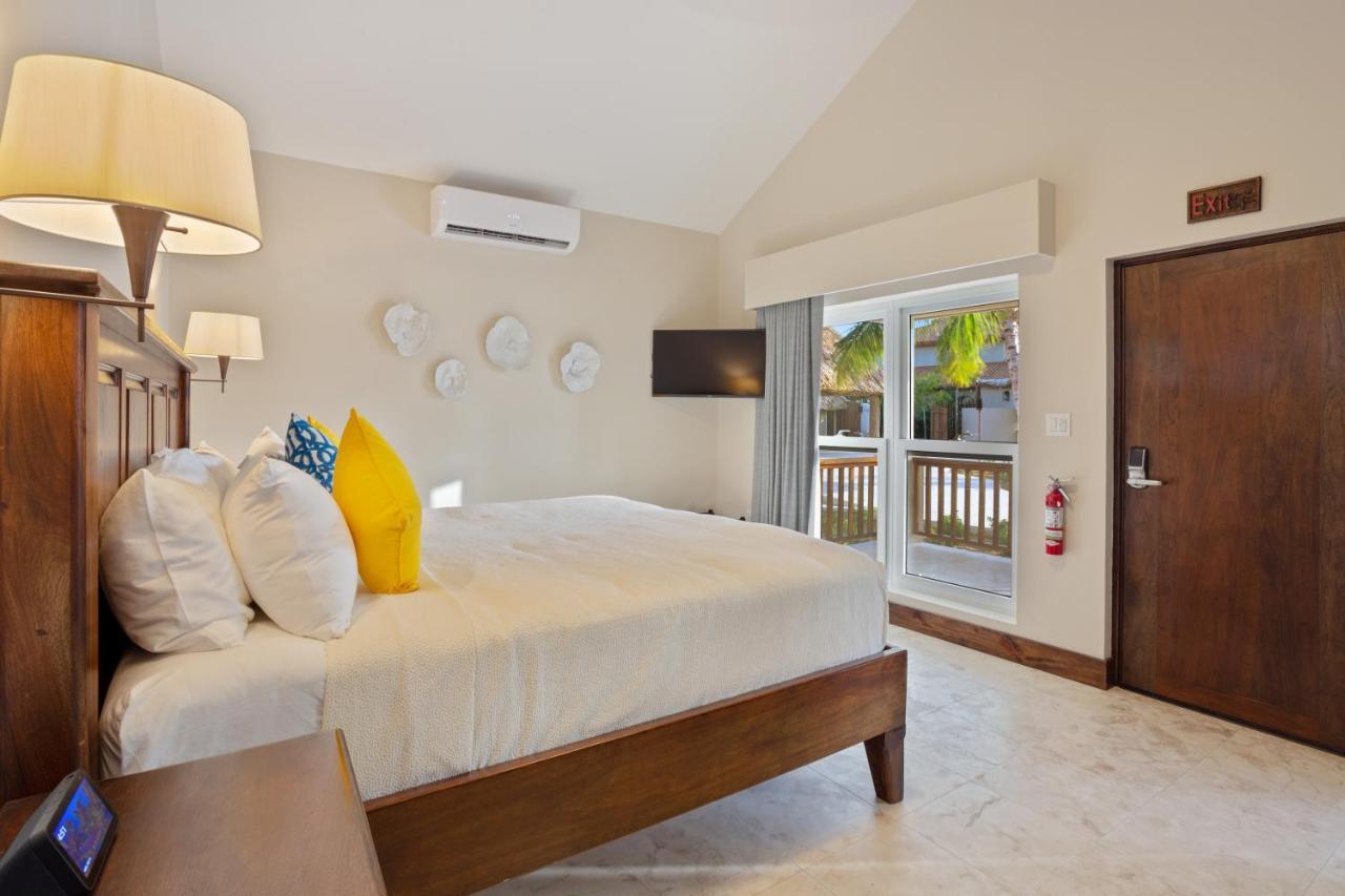 Sirenian Bay 4* Placencia