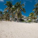 Holiday Hotel