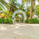 Tradewinds Paradise Villas