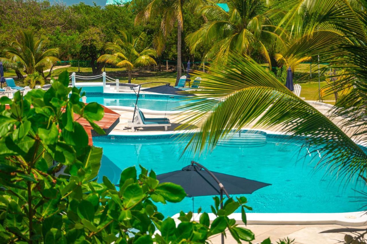 Western Grand Baymen Gardens Aparthotel 3*