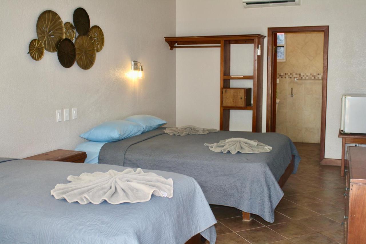 Holiday Hotel