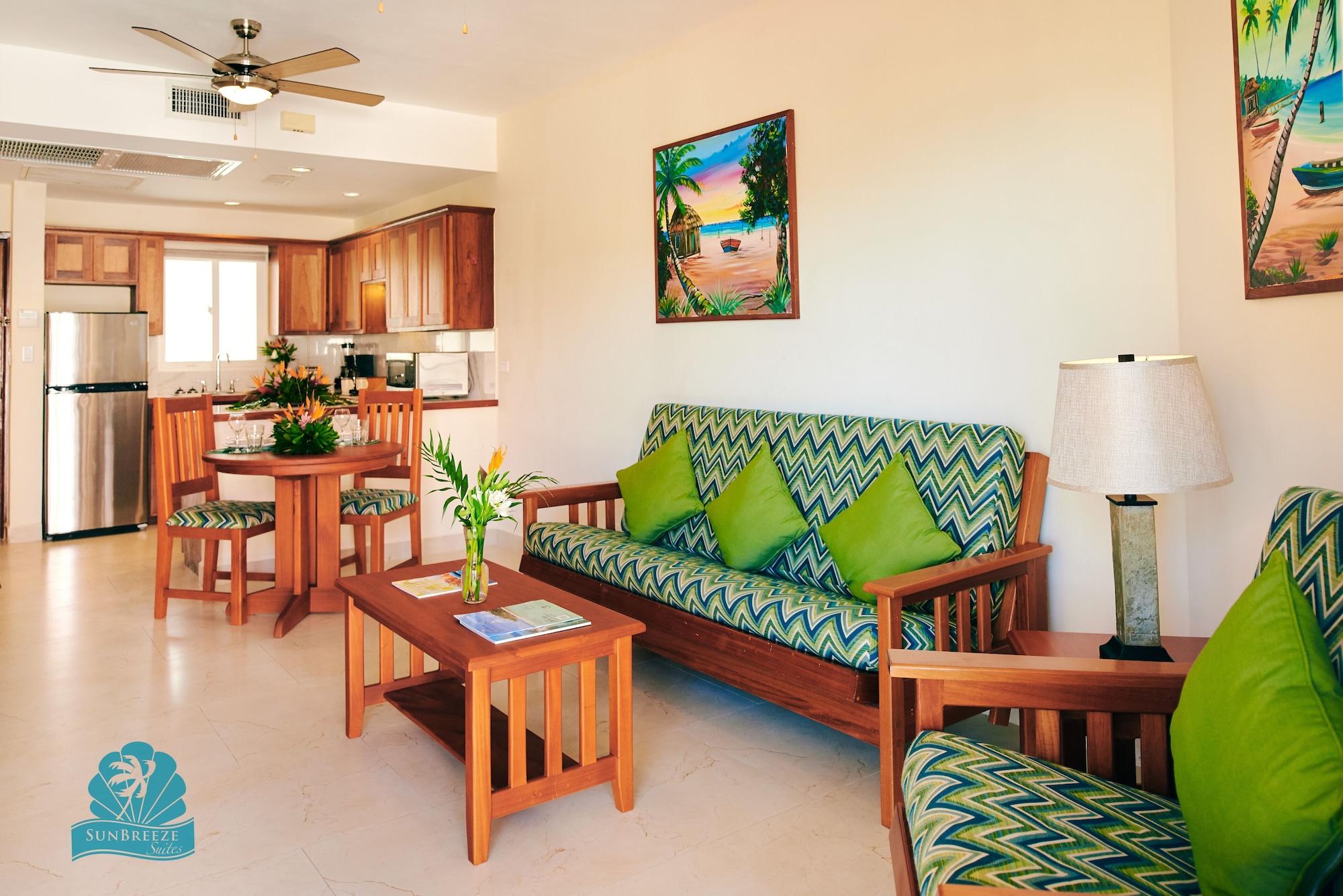 Sunbreeze Hotel 4*