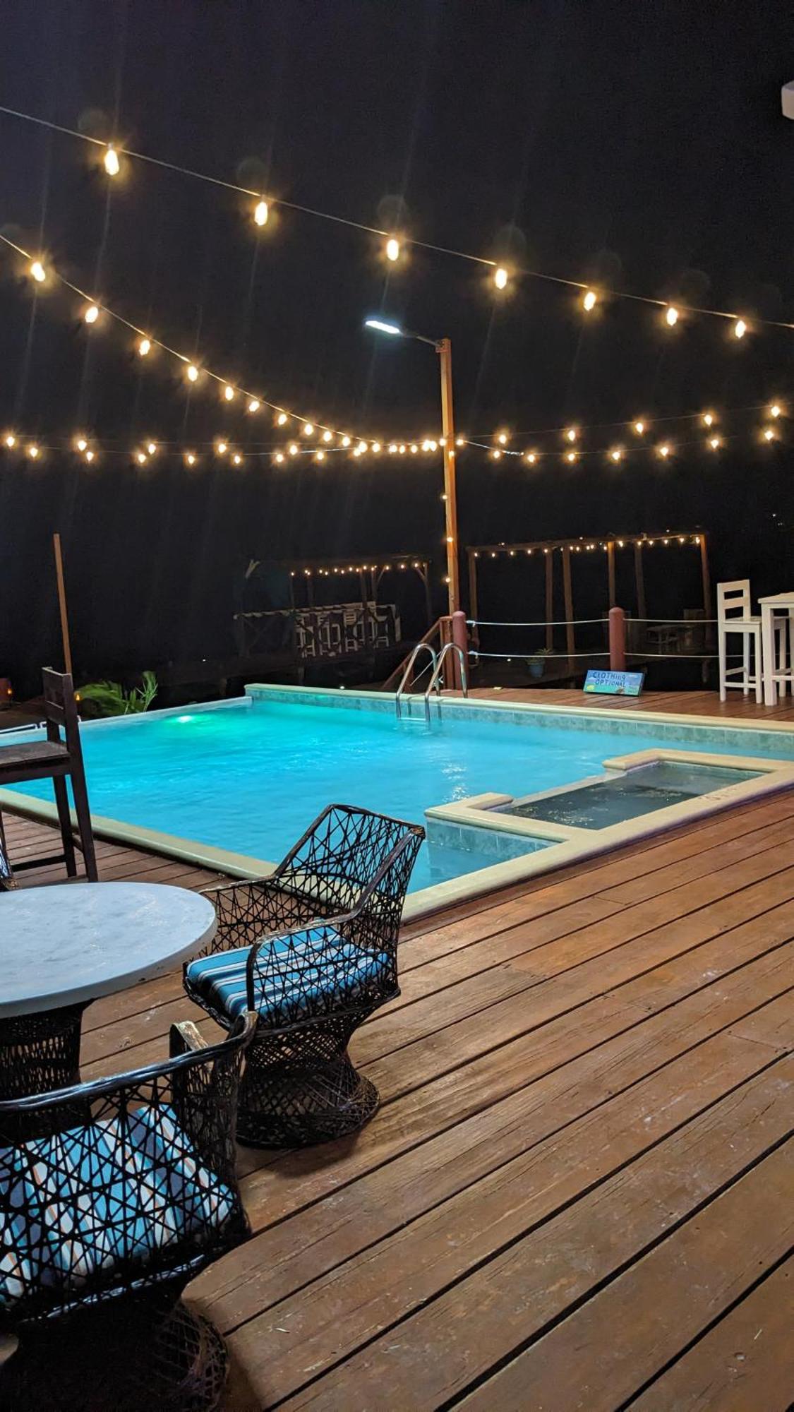Hotel Lina Point Belize Overwater 2*