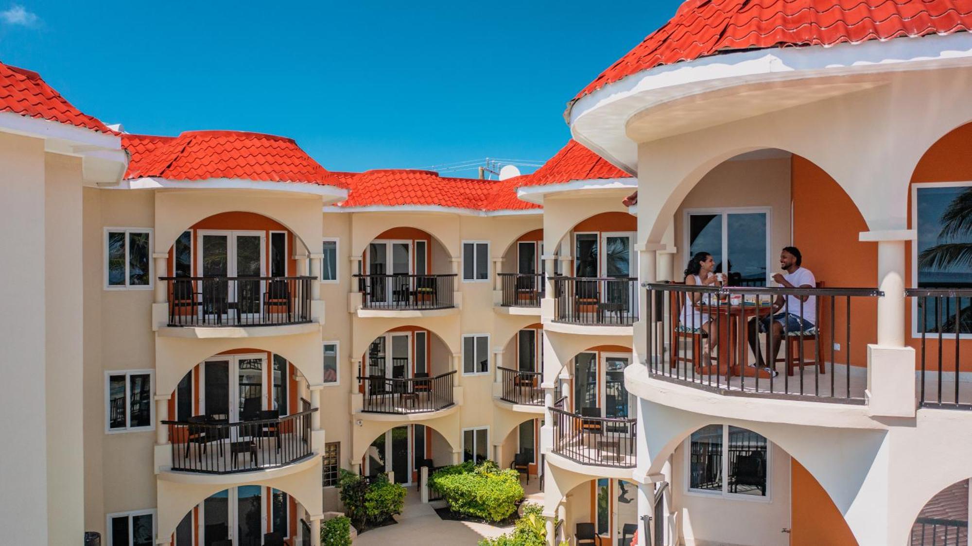 Sunbreeze Hotel