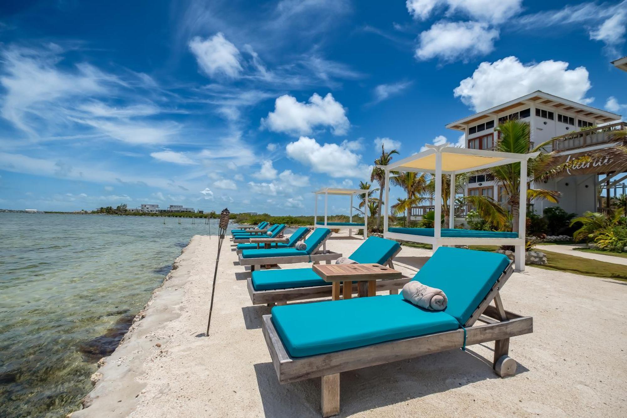 Hotel Aruna & Villas
