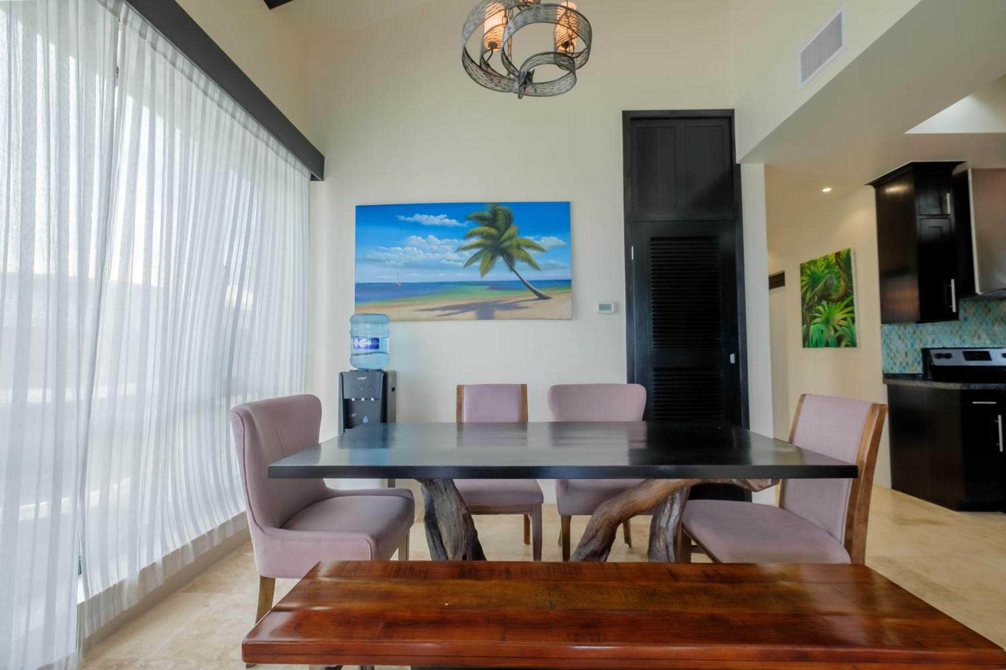Diamante Beachfront San Pedro (Ambergris Caye)