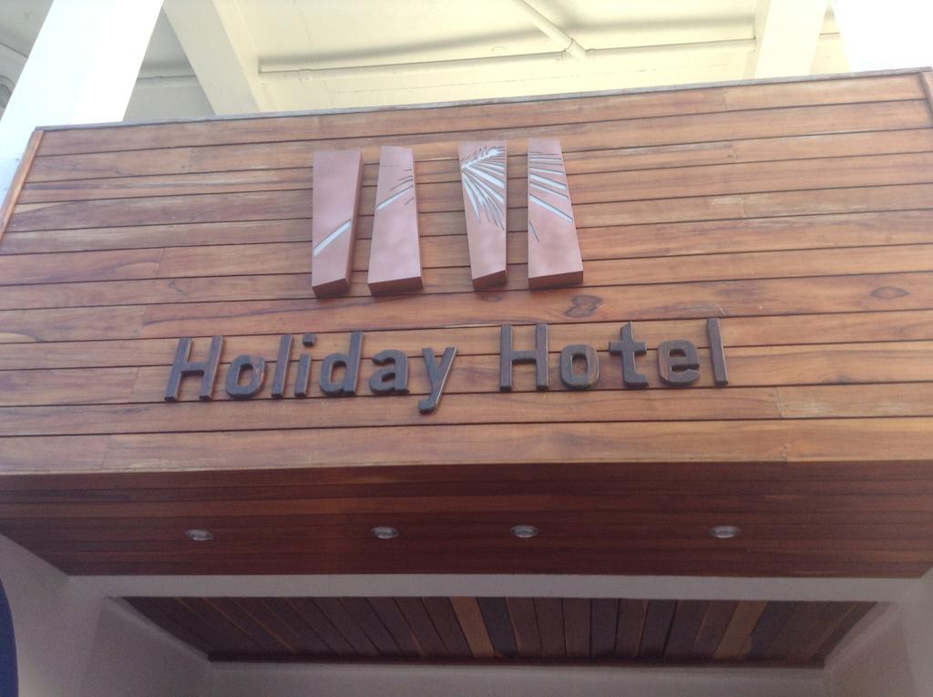 Hotel Holiday Hotel