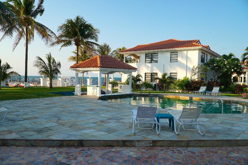 Hotel Isla Bonita Yacht Club 3*