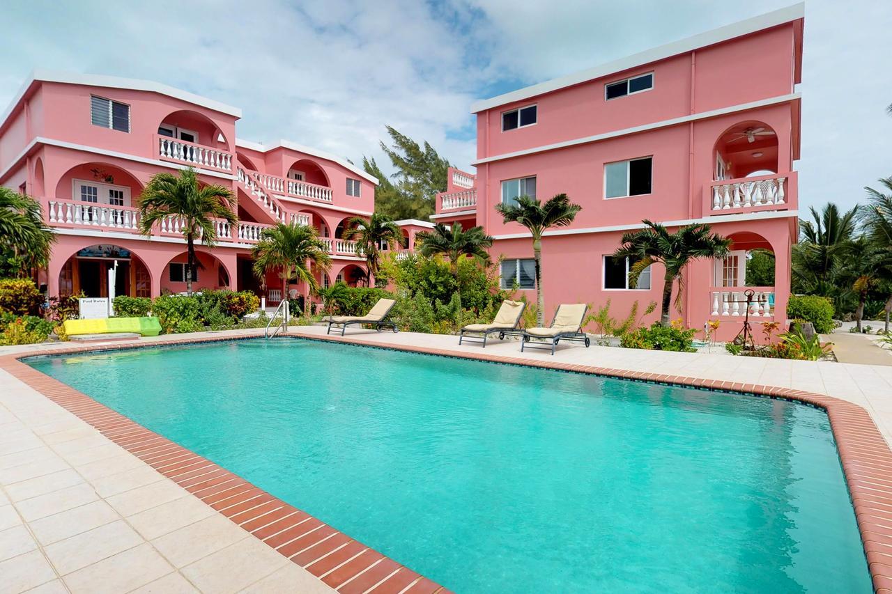 Caribbean Lily @ Caribe Island *