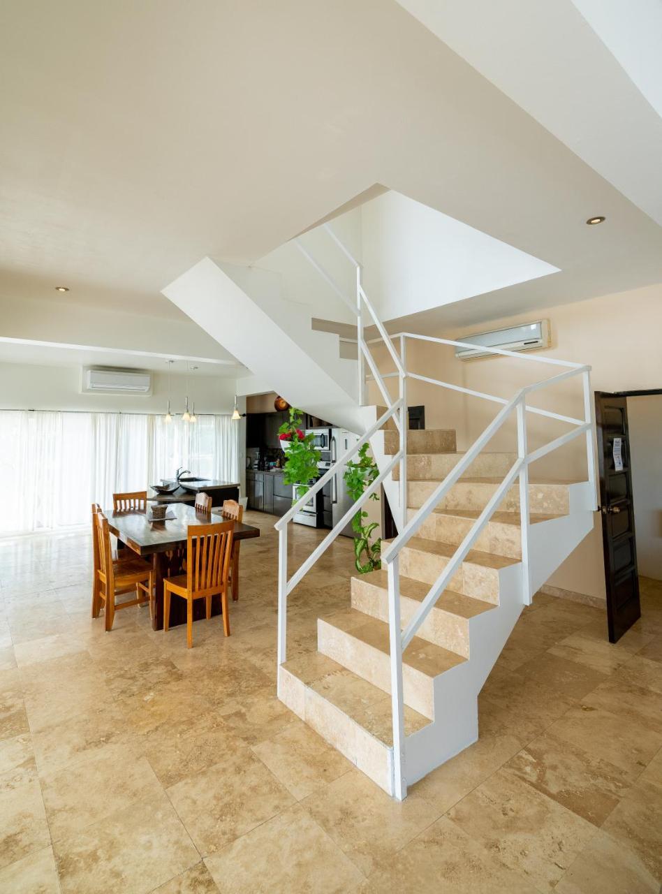 Playa Belize Villa *