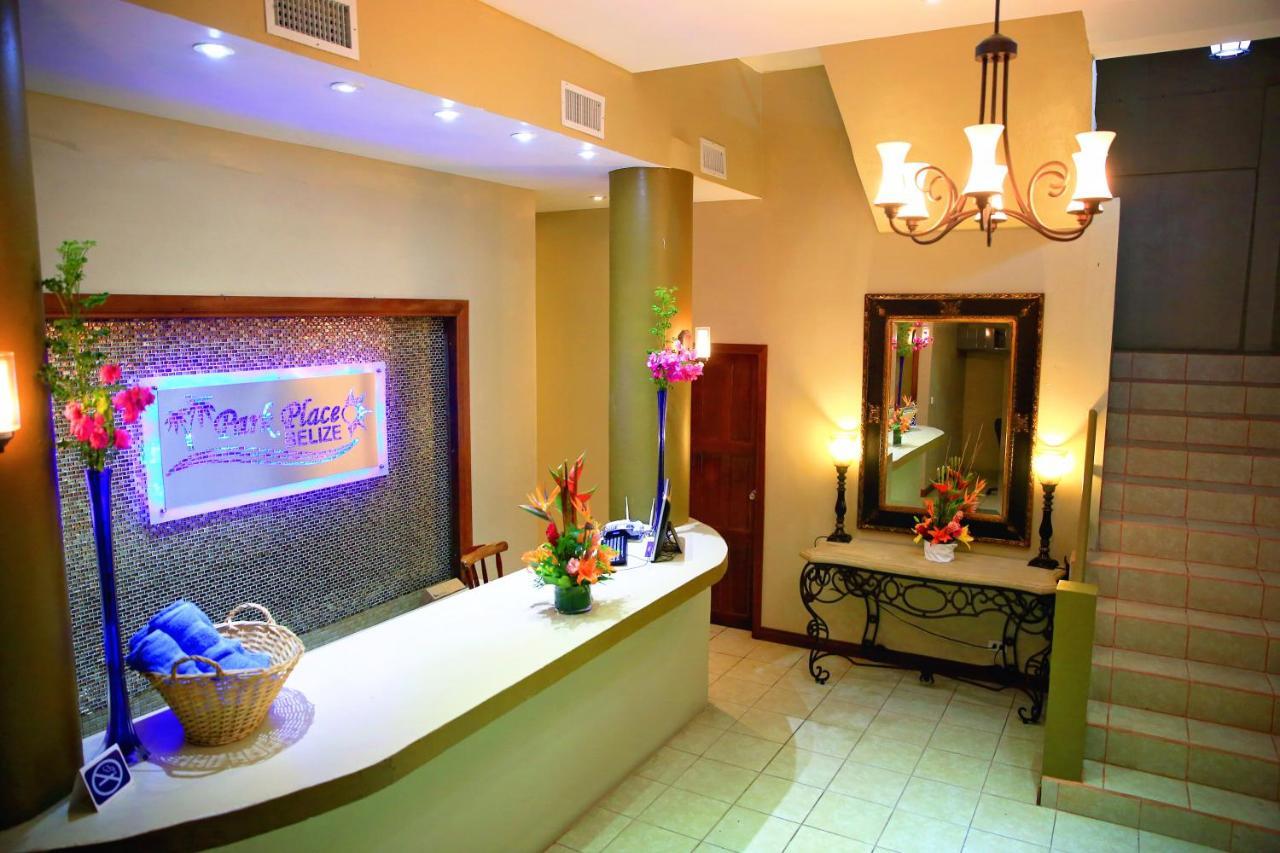 Hotel Royal Blue & Golf Cart 3*
