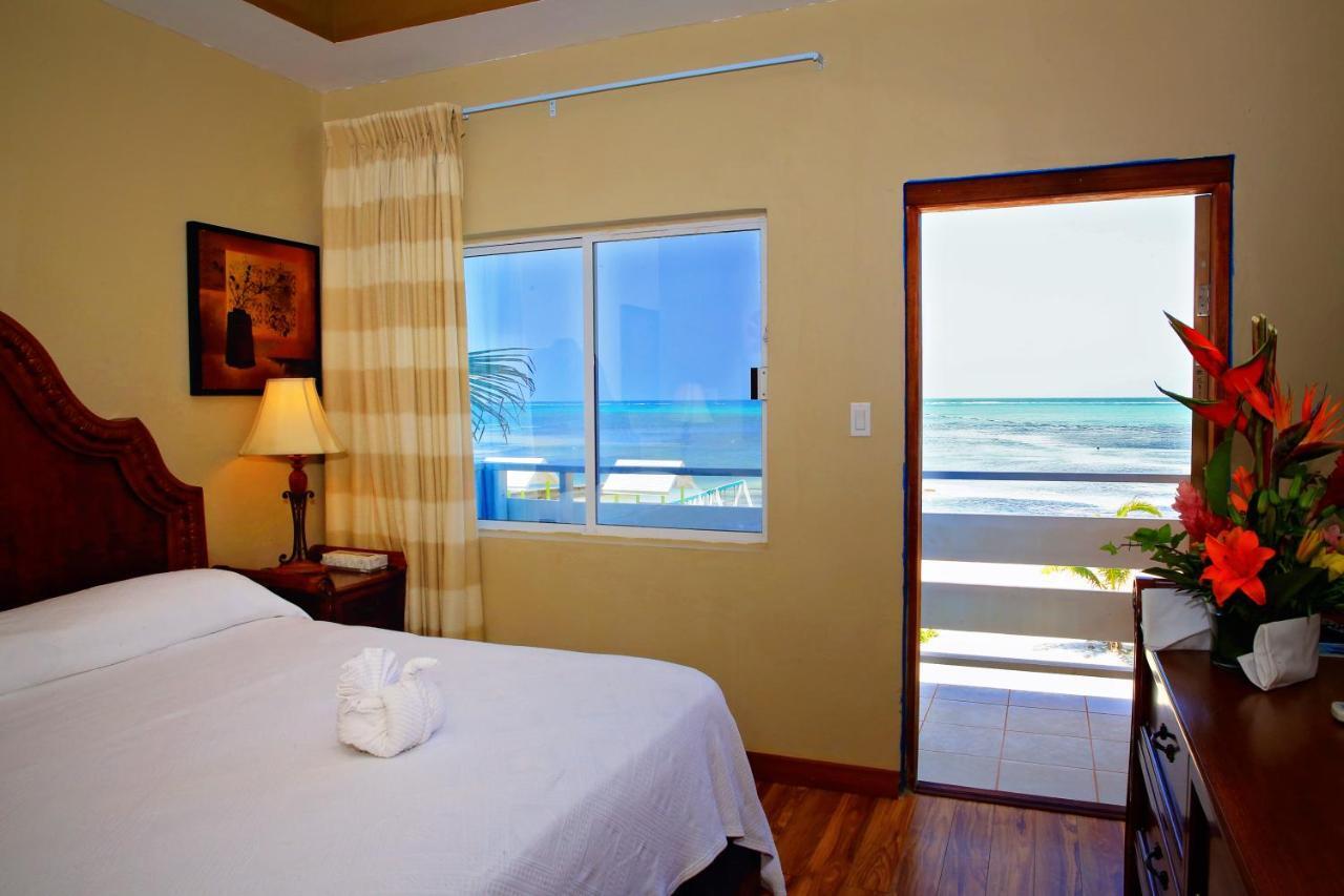 Hotel Royal Blue & Golf Cart San Pedro (Ambergris Caye)